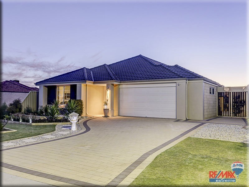 18 Beachwood Crescent, Butler WA 6036