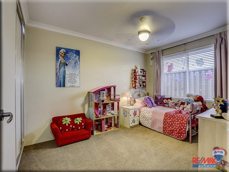 18 Beachwood Crescent, Butler WA 6036