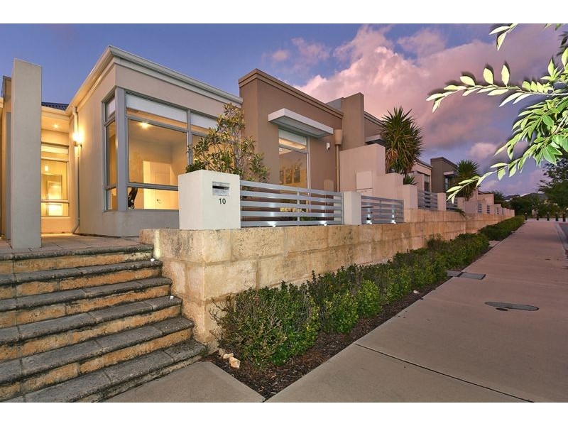 10 Navarre Way, Butler WA 6036