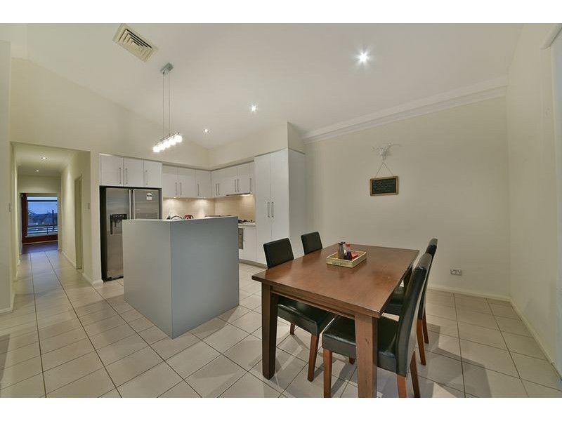 10 Navarre Way, Butler WA 6036