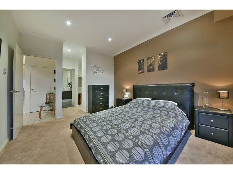 10 Navarre Way, Butler WA 6036