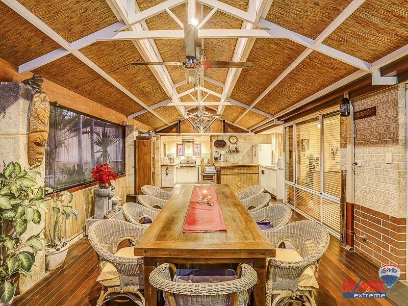 21 Lenswood Retreat, Clarkson WA 6030