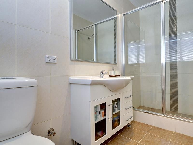 33 Zingarello Street, Pearsall WA 6065