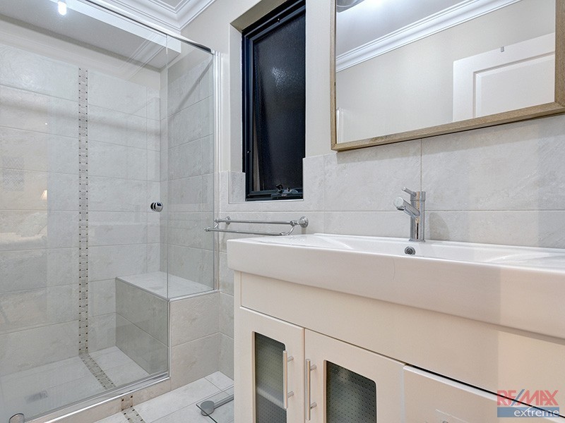 23 Kallatina Drive, Iluka WA 6028