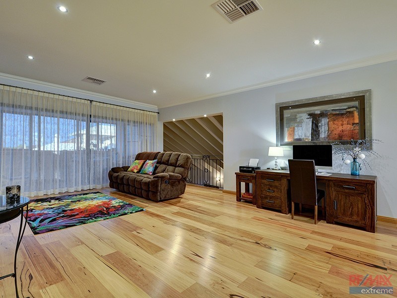 23 Kallatina Drive, Iluka WA 6028