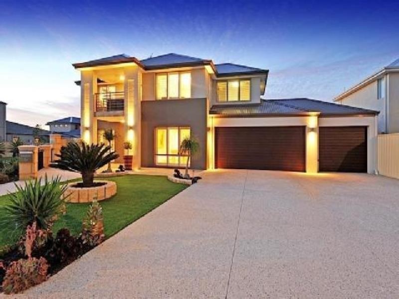 2 Spitfire Ave, Burns Beach WA 6028