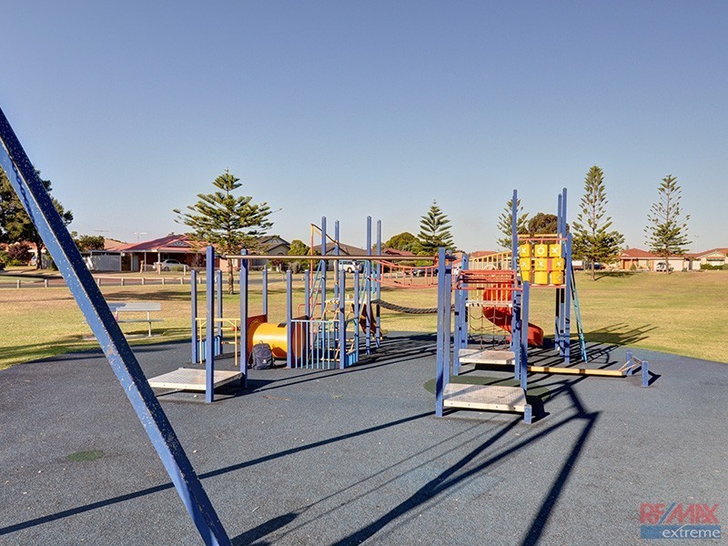 19 Duncombe Grove, Quinns Rocks WA 6030