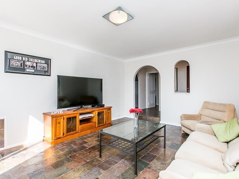 5 Tamma Court, Heathridge WA 6027