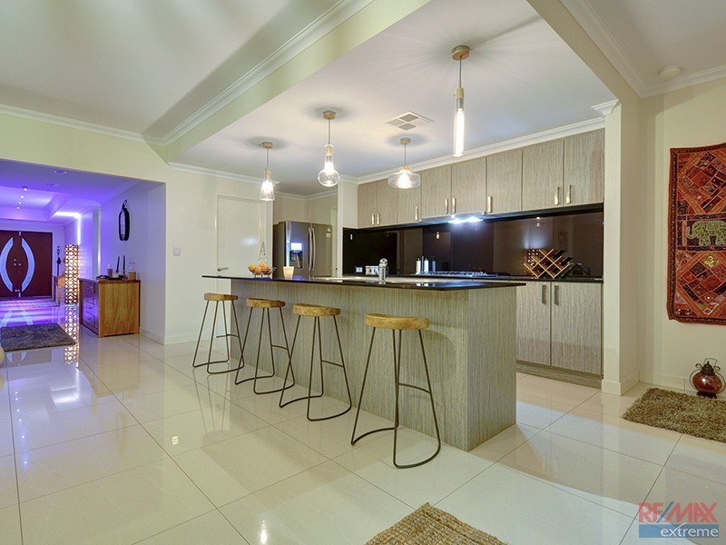 24 Sextant Way, Jindalee WA 6036