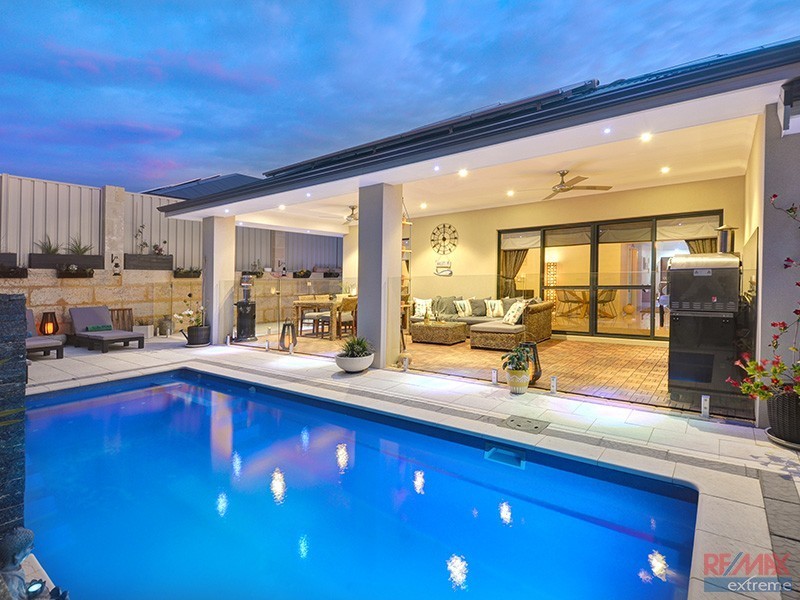 24 Sextant Way, Jindalee WA 6036