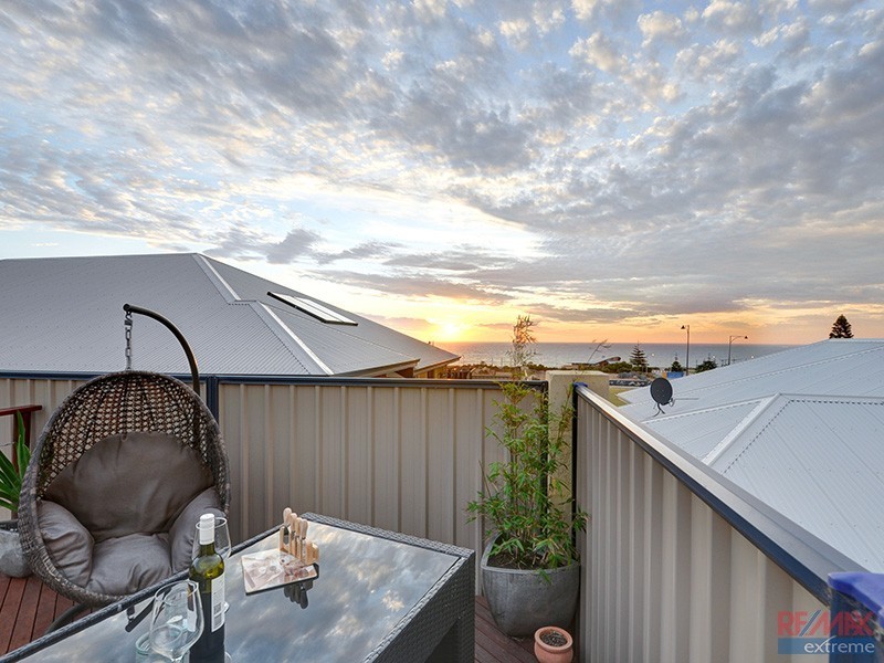 24 Sextant Way, Jindalee WA 6036