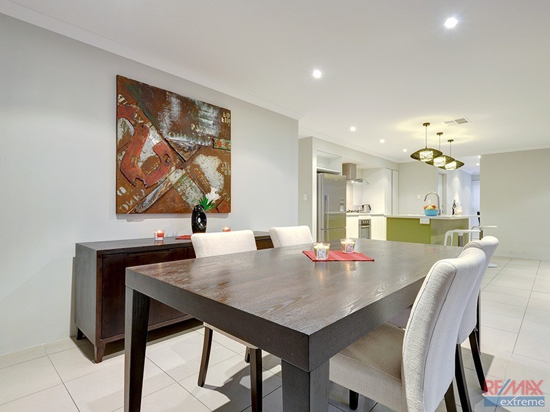 24 Leeway Loop, Alkimos WA 6038