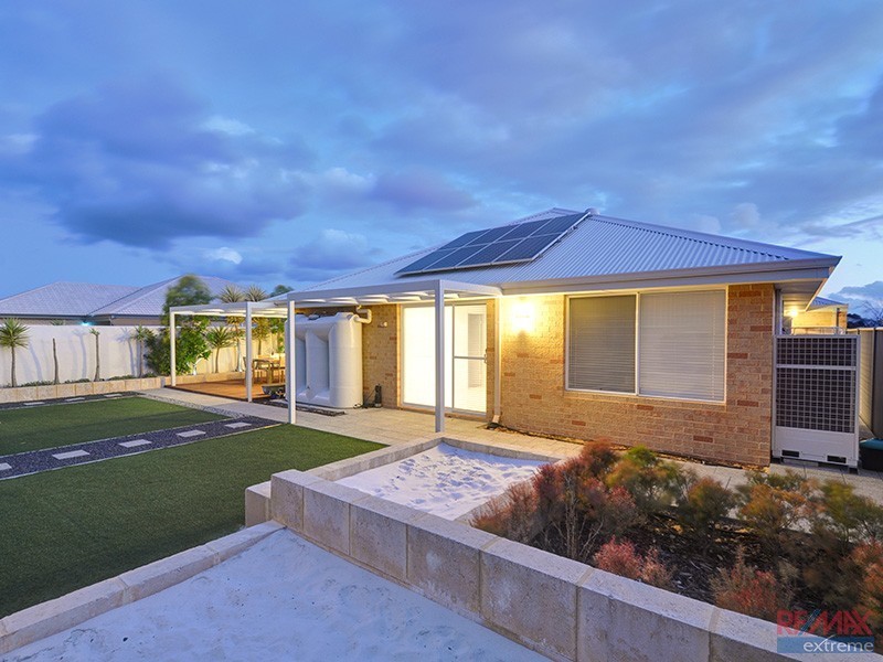 24 Leeway Loop, Alkimos WA 6038
