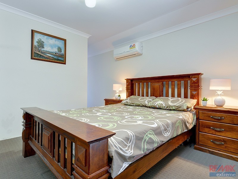 85 Joseph Banks Blvd, Banksia Grove WA 6031