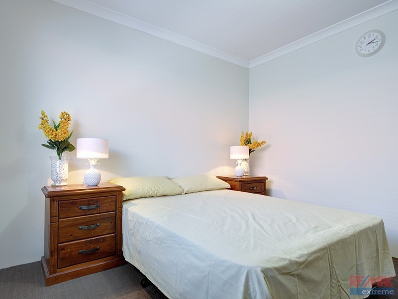 85 Joseph Banks Blvd, Banksia Grove WA 6031