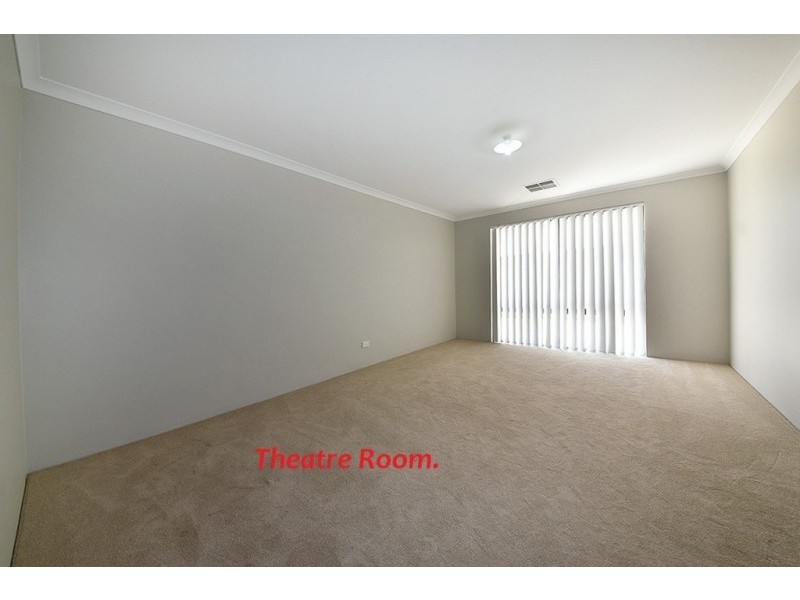 4 Ferryside Rd, Butler WA 6036