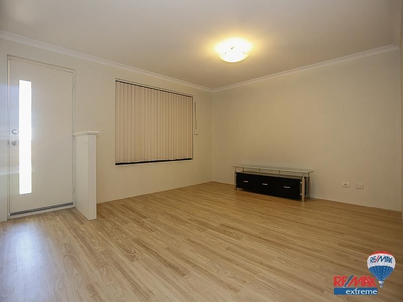 14 Plumeria Rise, Sinagra WA 6065