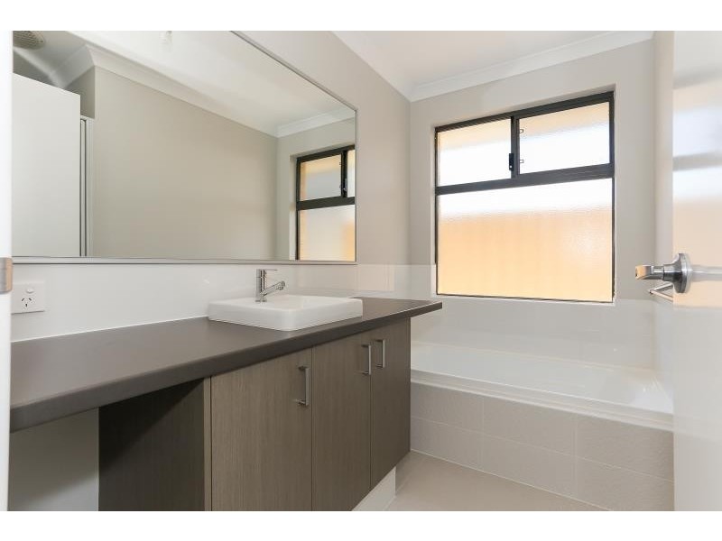 73 Randstone Parade, Butler WA 6036