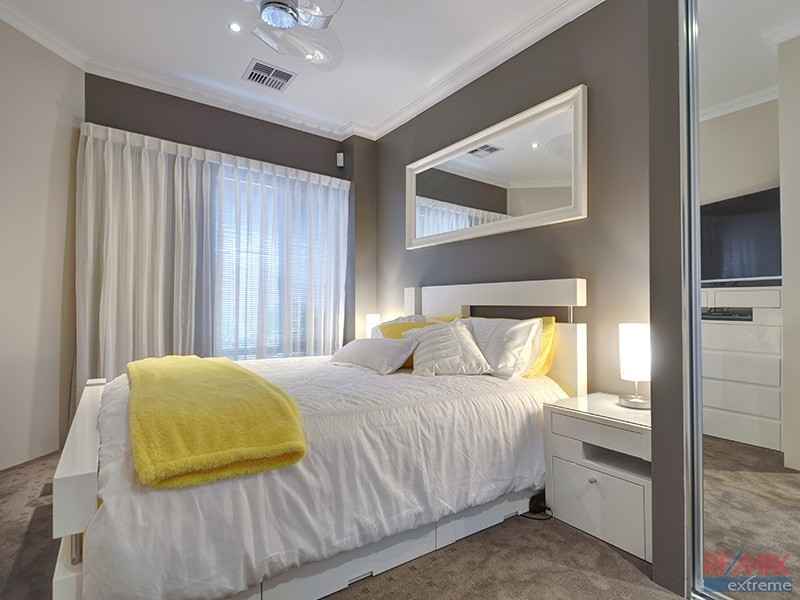 b/14 Dania Way, Butler WA 6036