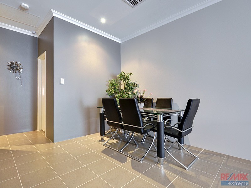 b/14 Dania Way, Butler WA 6036