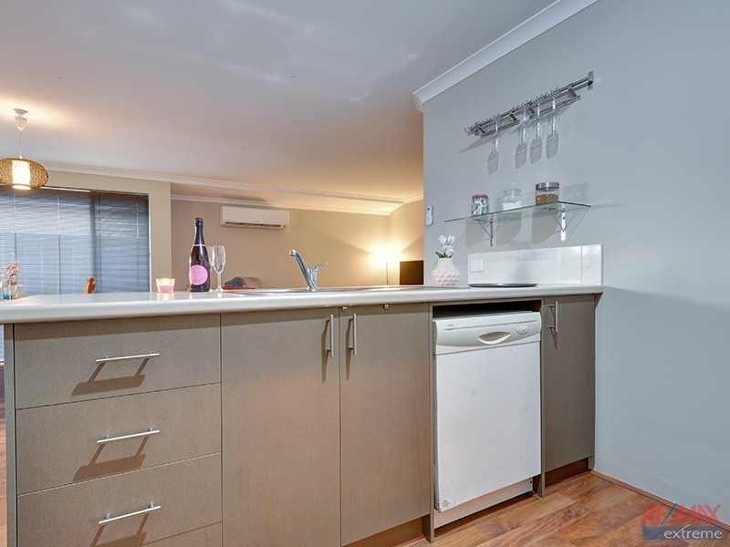 60 Fishbone Turn, Banksia Grove WA 6031