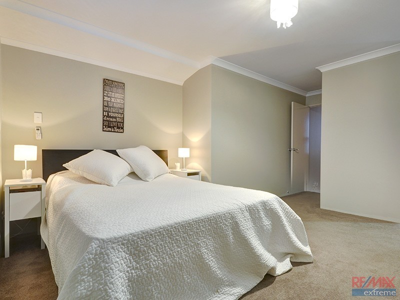 60 Fishbone Turn, Banksia Grove WA 6031