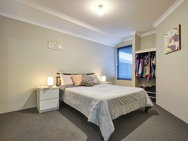 60 Fishbone Turn, Banksia Grove WA 6031