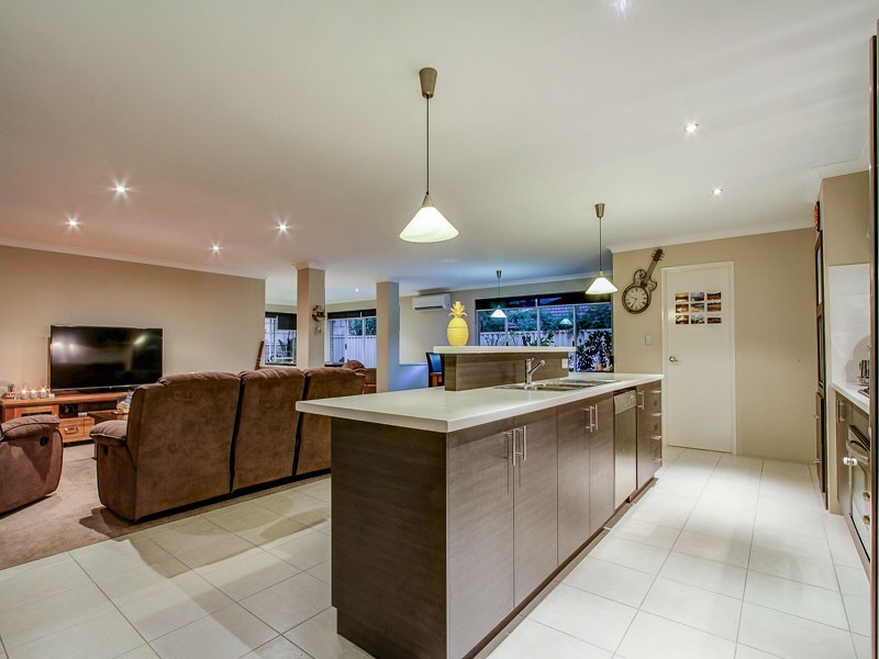 47 Dirleton Loop, Butler WA 6036