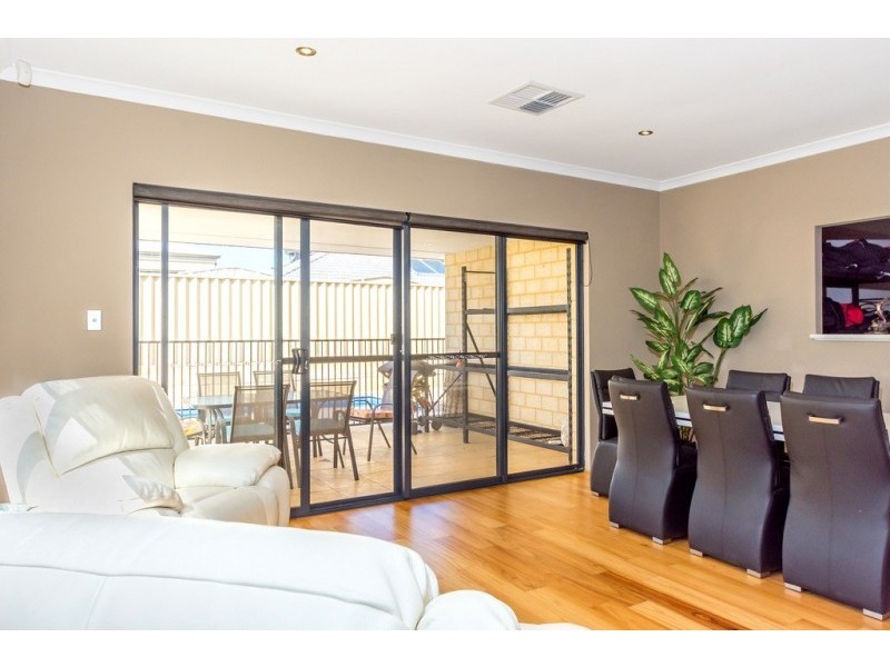 5 Portland Way, Ridgewood WA 6030