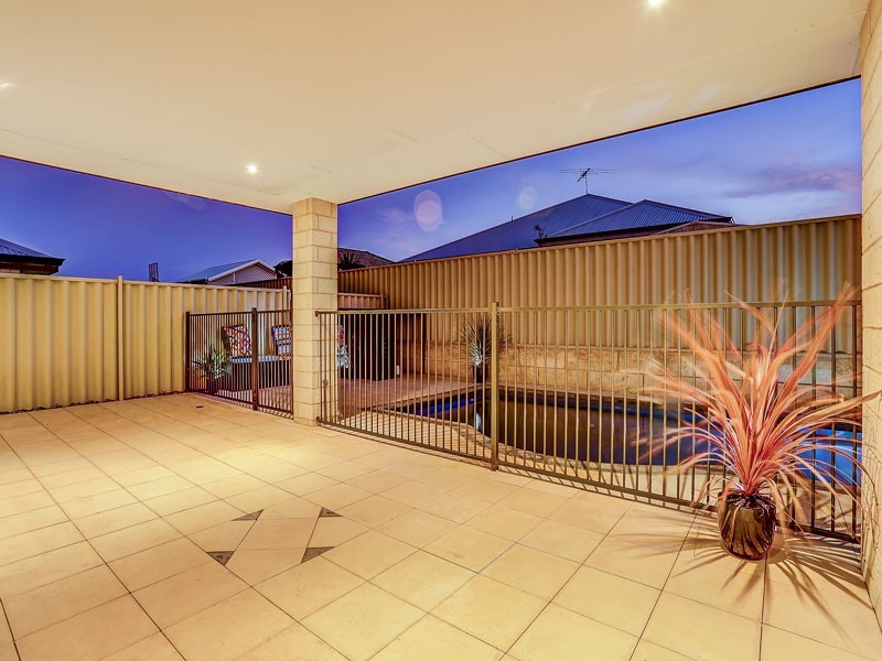 5 Portland Way, Ridgewood WA 6030