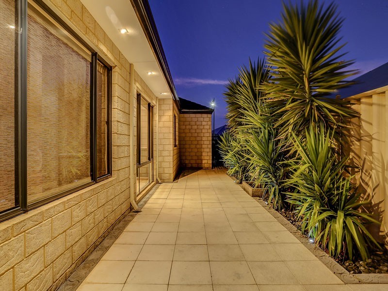 5 Portland Way, Ridgewood WA 6030