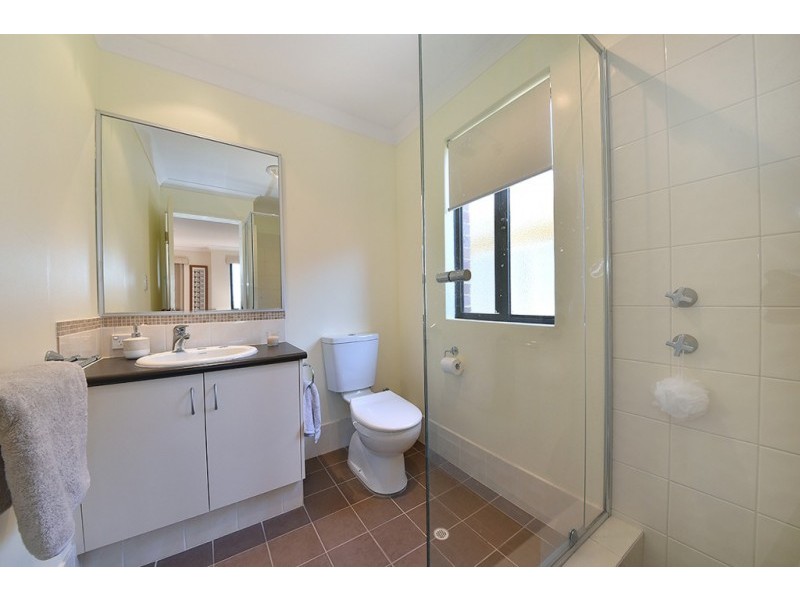 12 Oliveri Street, Sinagra WA 6065