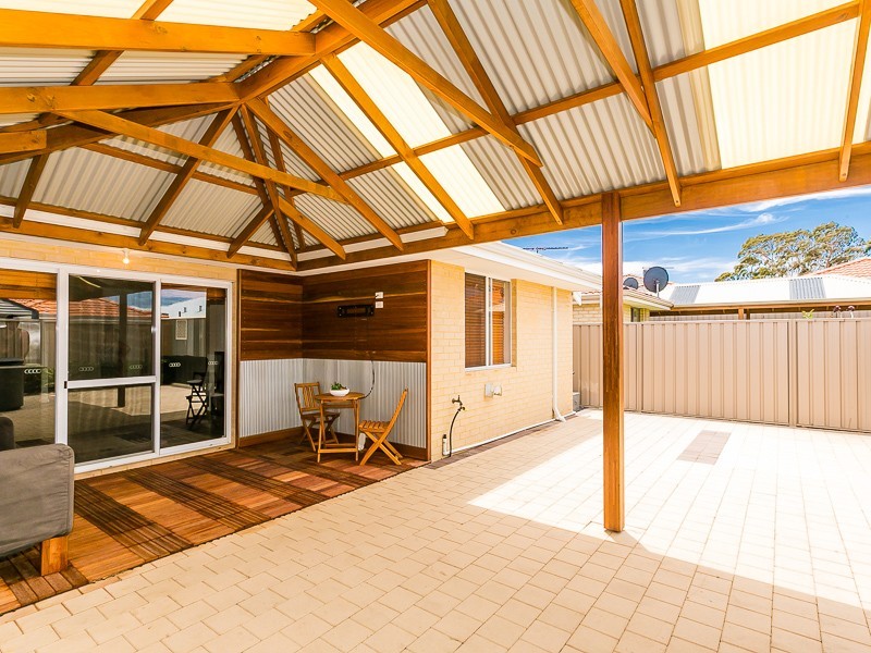 74 Merlot Way, Pearsall WA 6065