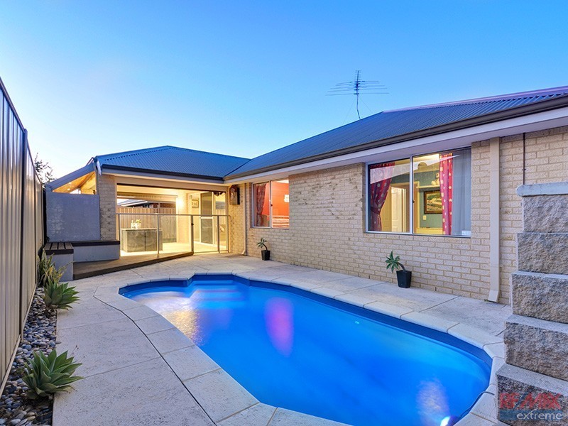 28 Kentucky Boulevard, Hocking WA 6065