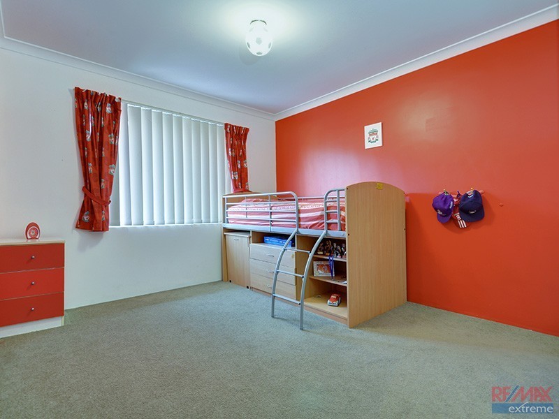 28 Kentucky Boulevard, Hocking WA 6065