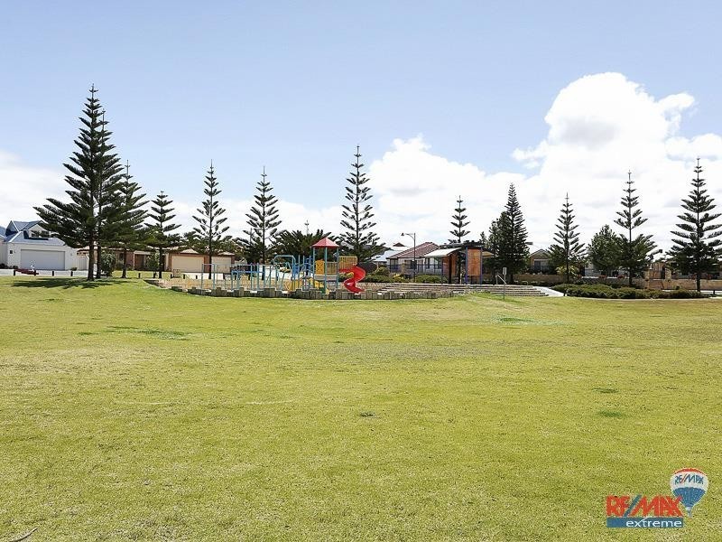 48 Pembury Way, Butler WA 6036