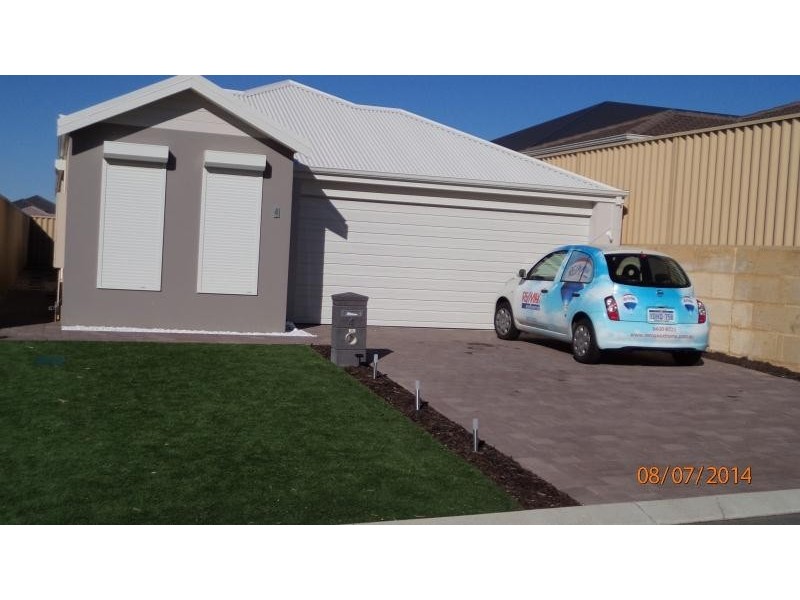 4 Shanklin Way, Butler WA 6036