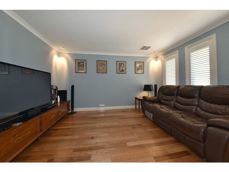 52 Archimedes Crescent, Tapping WA 6065