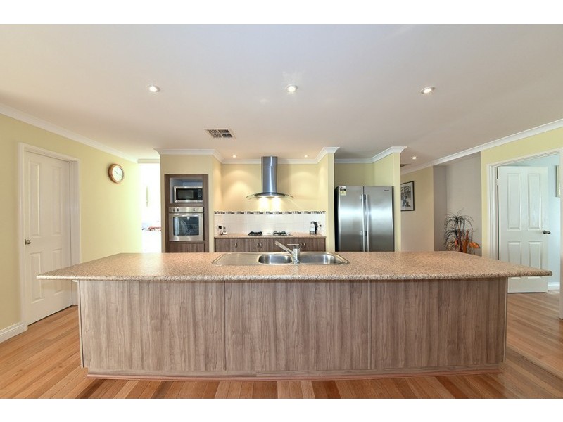 52 Archimedes Crescent, Tapping WA 6065