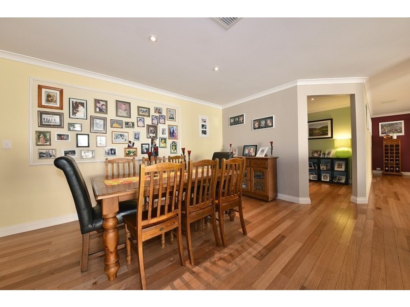 52 Archimedes Crescent, Tapping WA 6065