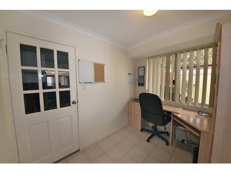 54 Cheriton Drive, Carramar WA 6031