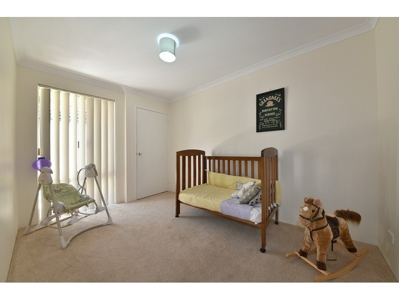 54 Cheriton Drive, Carramar WA 6031