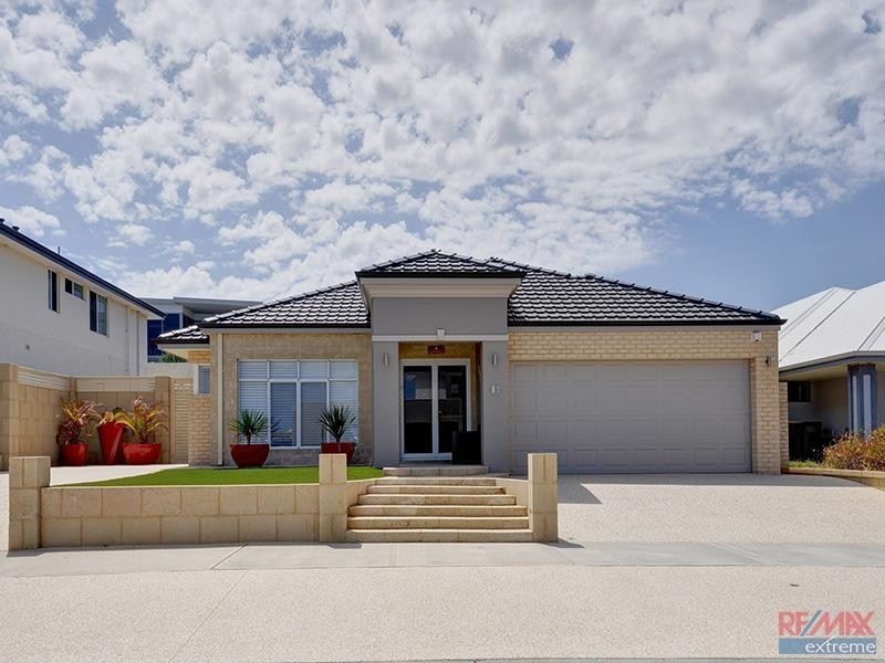 12 Seafarer Way, Jindalee WA 6036