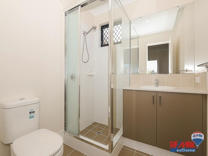 105 Hollyford Pde, Butler WA 6036