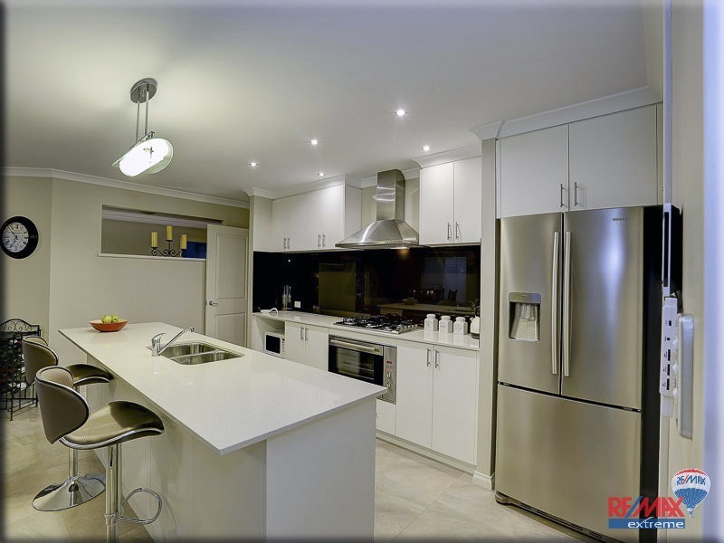 25 Chesstree Avenue, Alkimos WA 6038