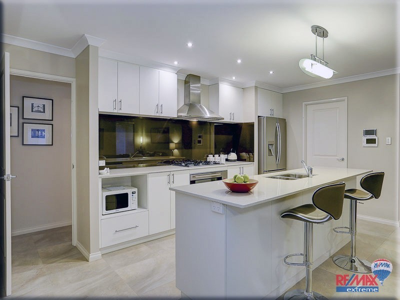 25 Chesstree Avenue, Alkimos WA 6038