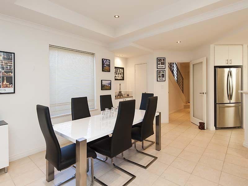 4 Traminer Way, Pearsall WA 6065