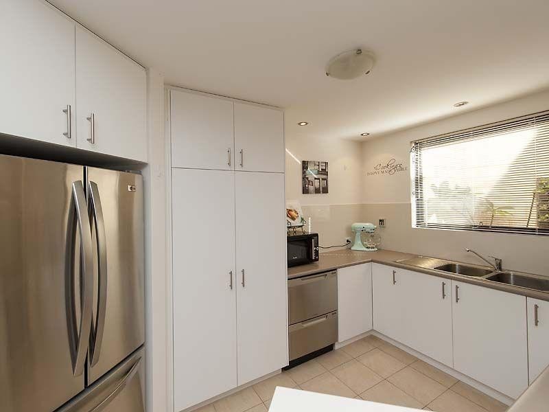 4 Traminer Way, Pearsall WA 6065