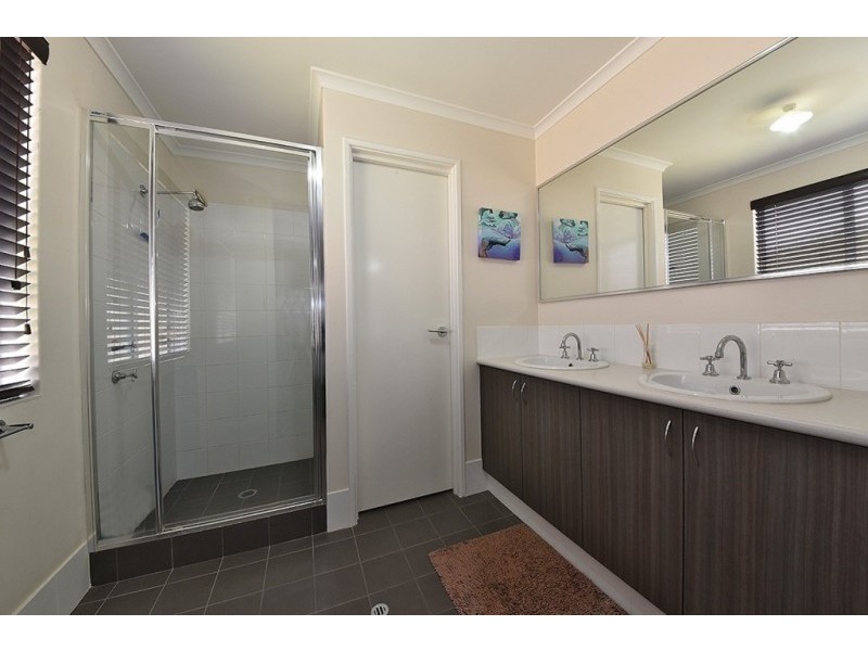 38 Tussock Elbow, Banksia Grove WA 6031