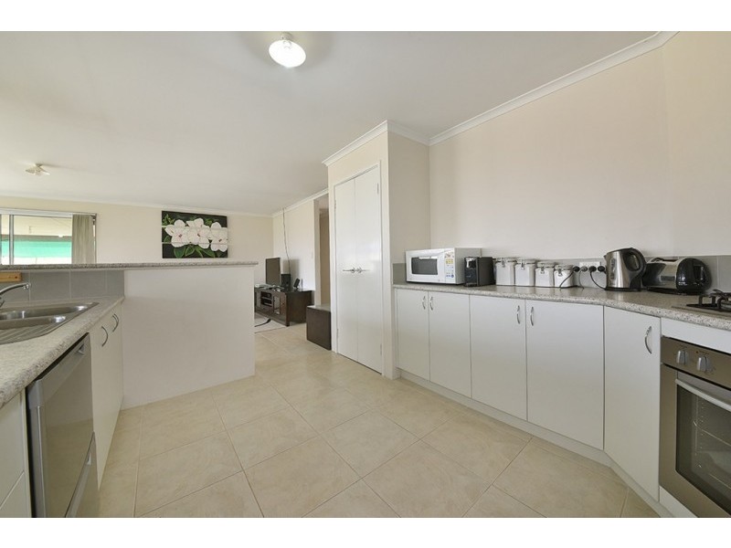 38 Tussock Elbow, Banksia Grove WA 6031